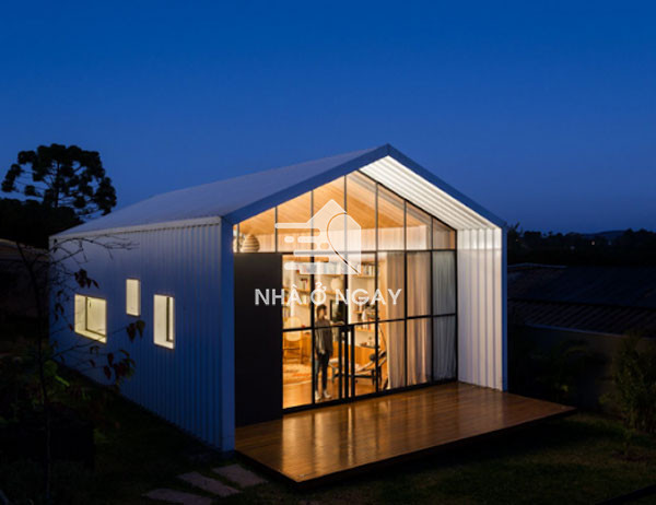 mau-nha-tien-che-cap-4